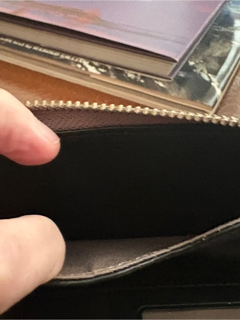 Marc Jacobs compact wristlet